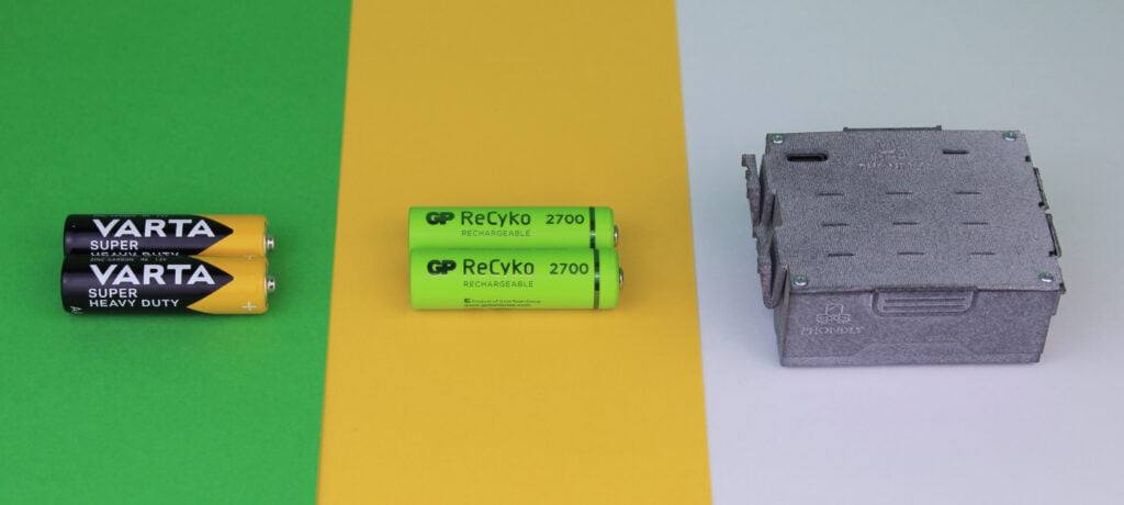 Available battery solutions for the Technic HUB